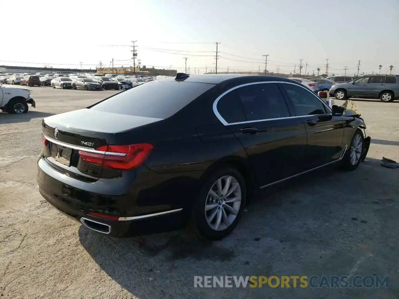 4 Photograph of a damaged car WBA7E2C52KB216617 BMW 7 SERIES 2019