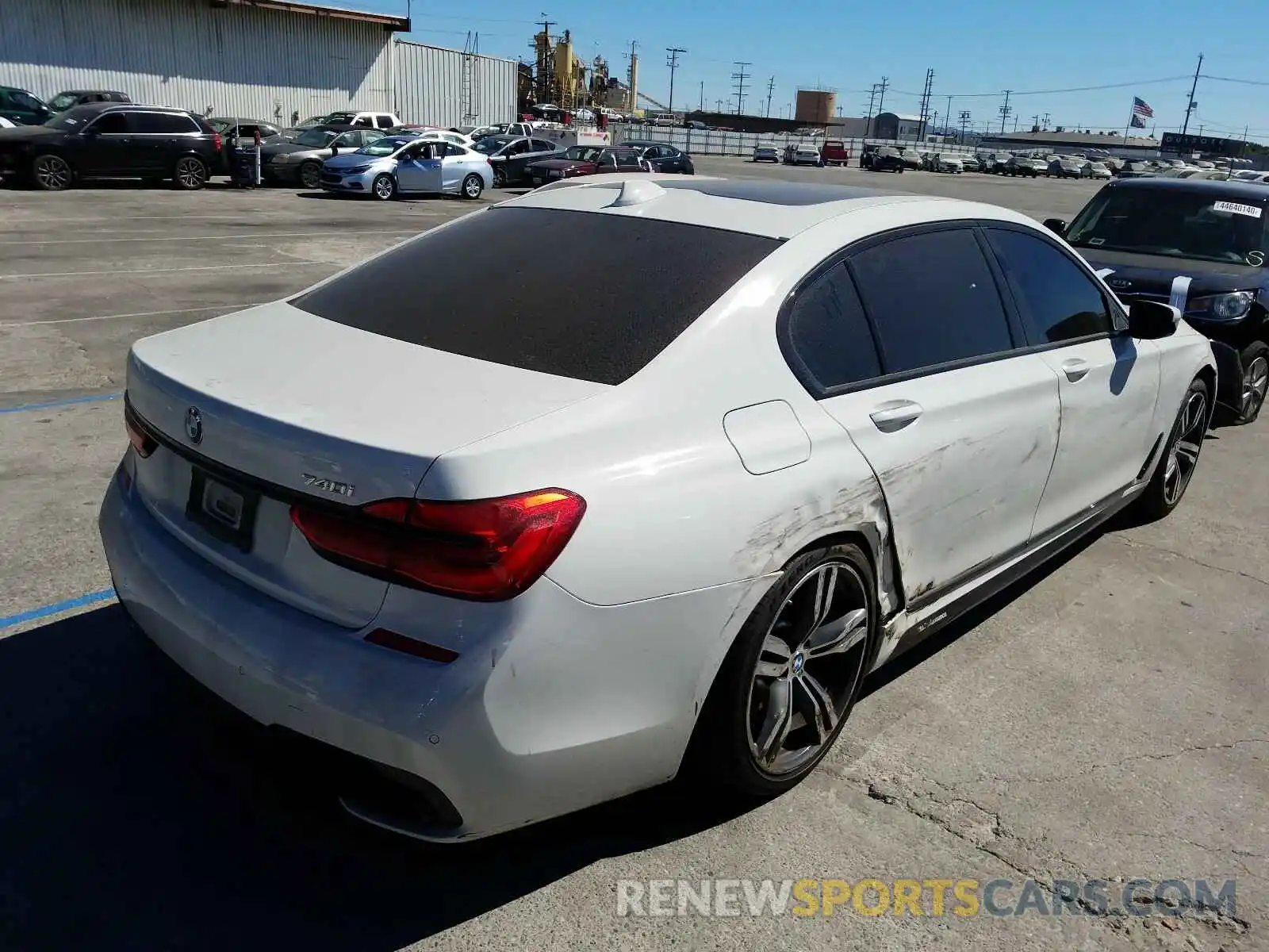 4 Photograph of a damaged car WBA7E2C52KB216939 BMW 7 SERIES 2019