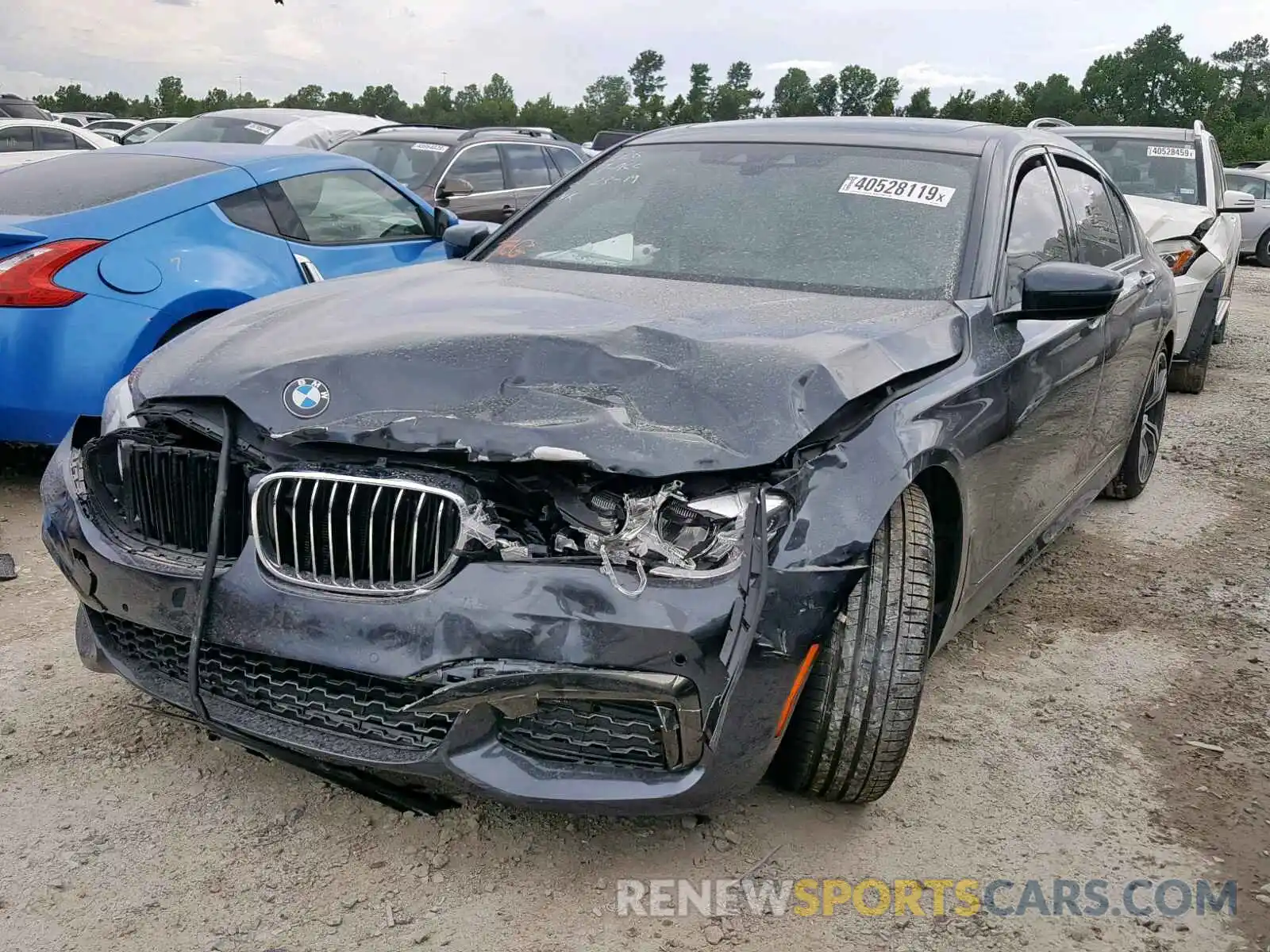 2 Photograph of a damaged car WBA7E2C52KB218027 BMW 7 SERIES 2019