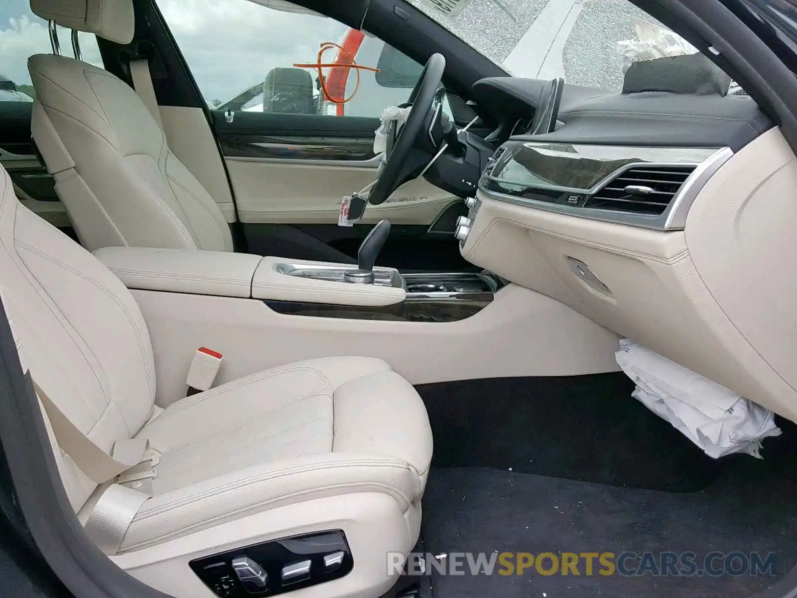 5 Photograph of a damaged car WBA7E2C52KB218027 BMW 7 SERIES 2019