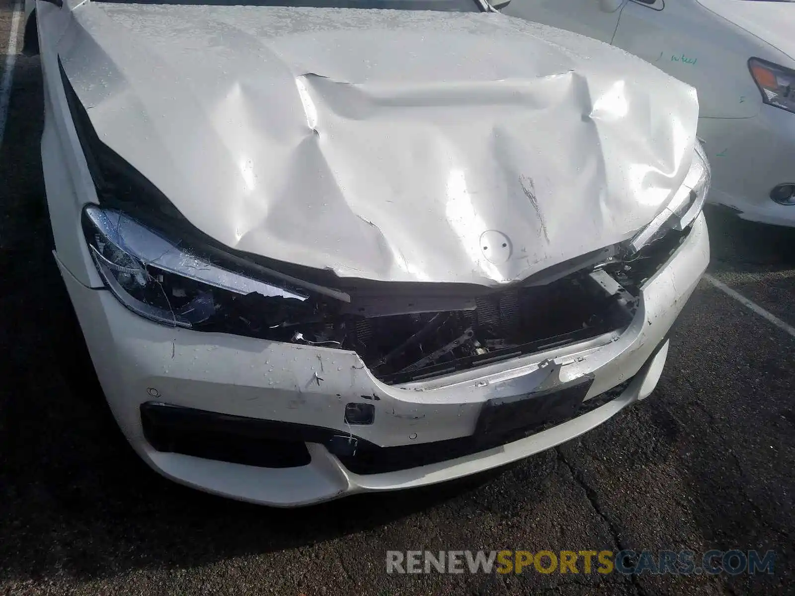 9 Photograph of a damaged car WBA7E2C52KB218142 BMW 7 SERIES 2019