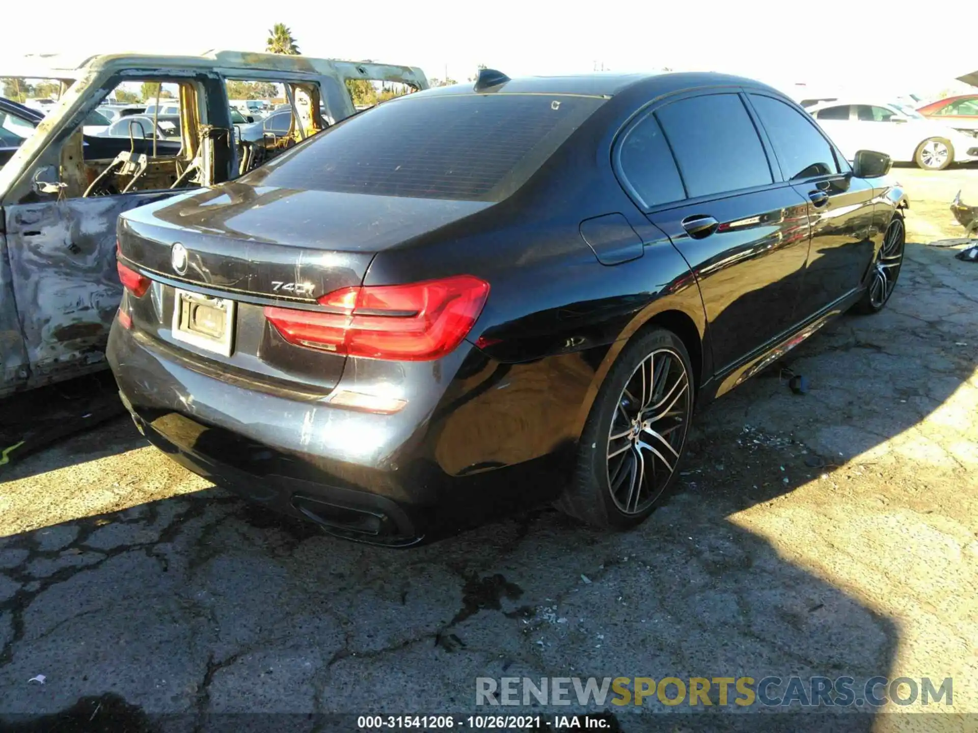 4 Photograph of a damaged car WBA7E2C52KB218531 BMW 7 SERIES 2019