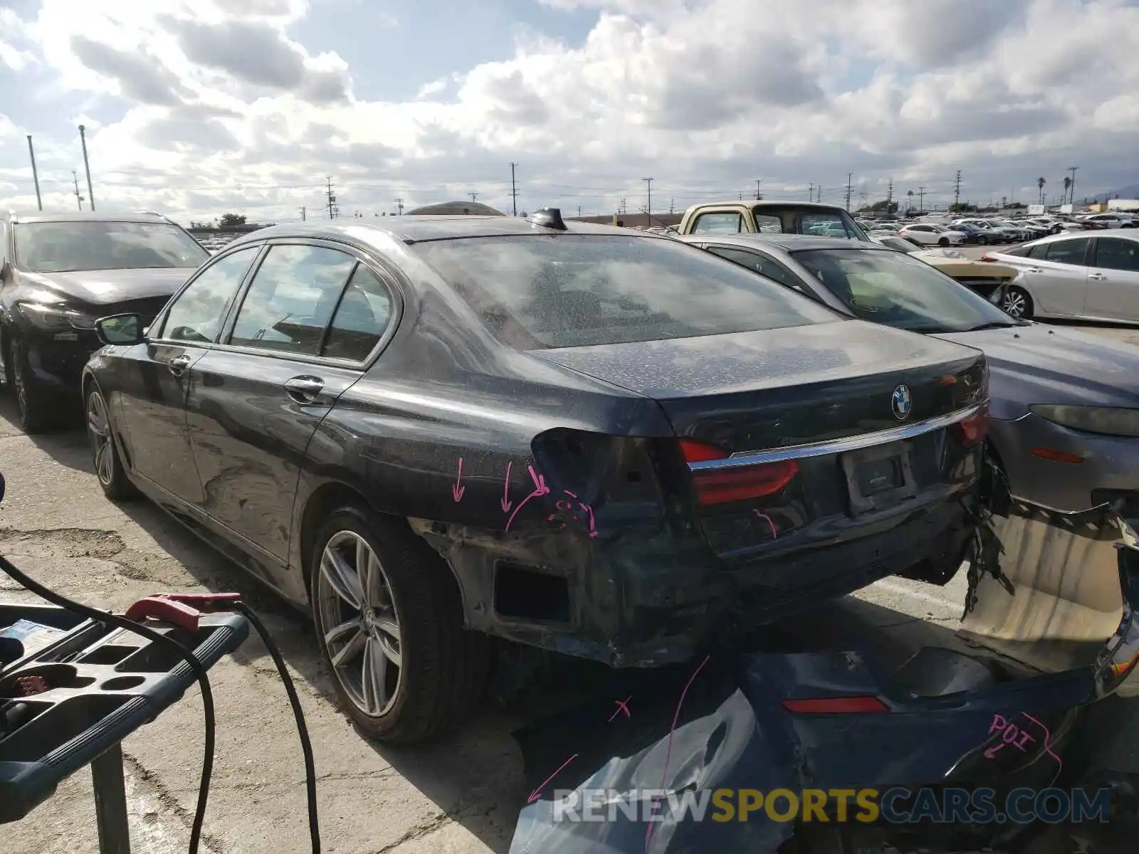 3 Photograph of a damaged car WBA7E2C53KB218098 BMW 7 SERIES 2019