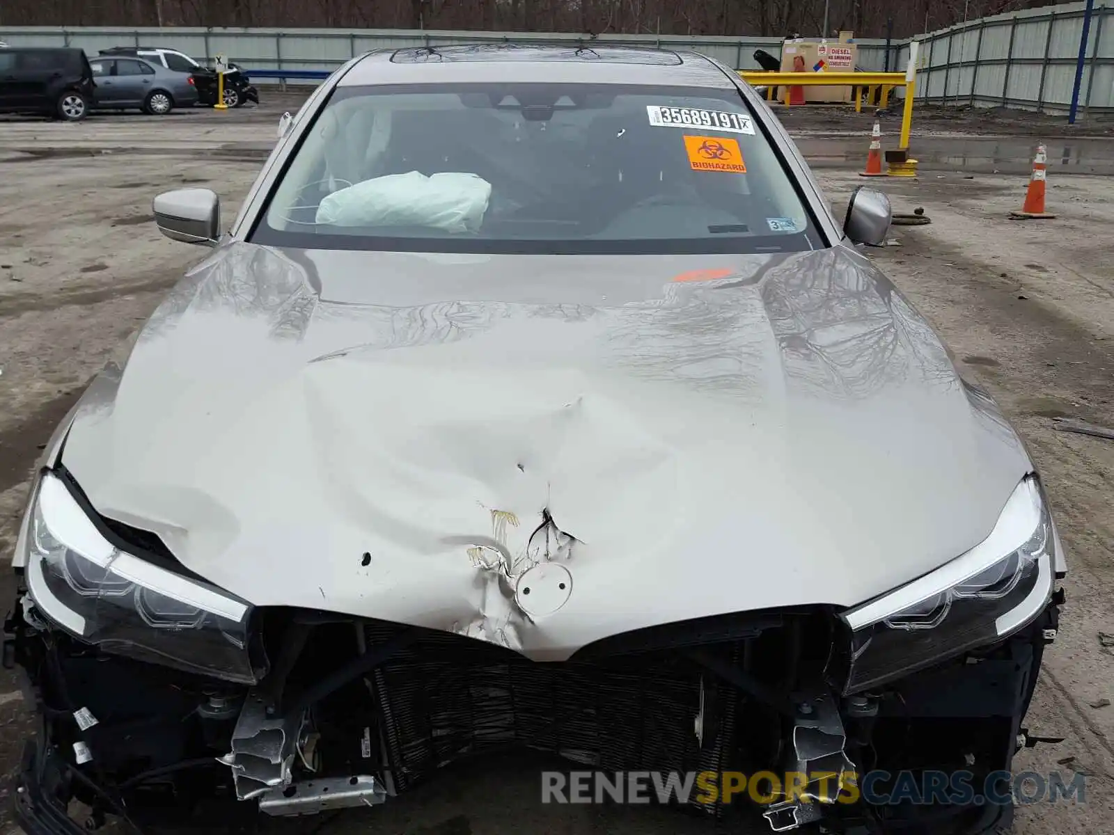 7 Photograph of a damaged car WBA7E2C53KB454718 BMW 7 SERIES 2019