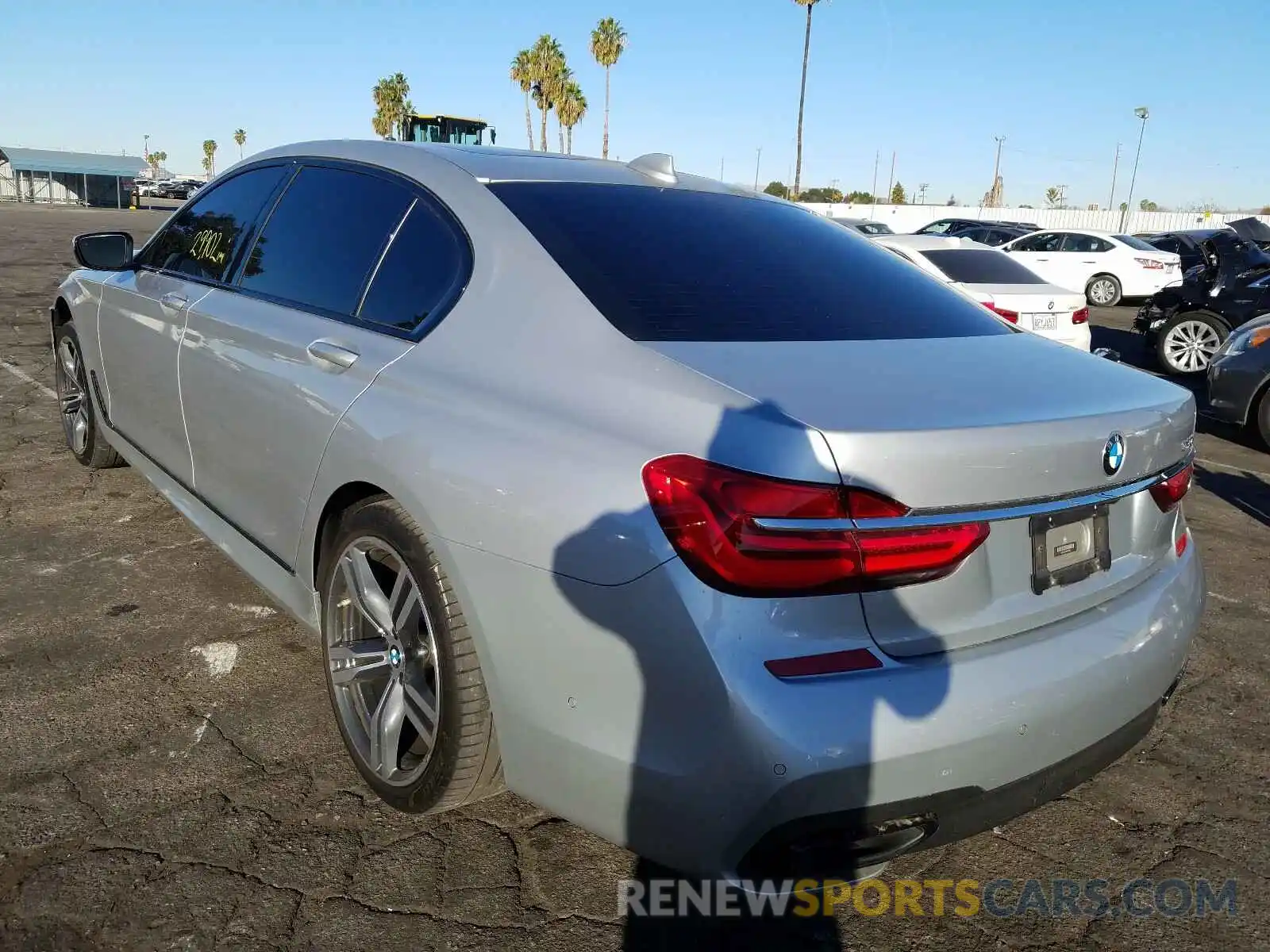 3 Photograph of a damaged car WBA7E2C54KB218319 BMW 7 SERIES 2019