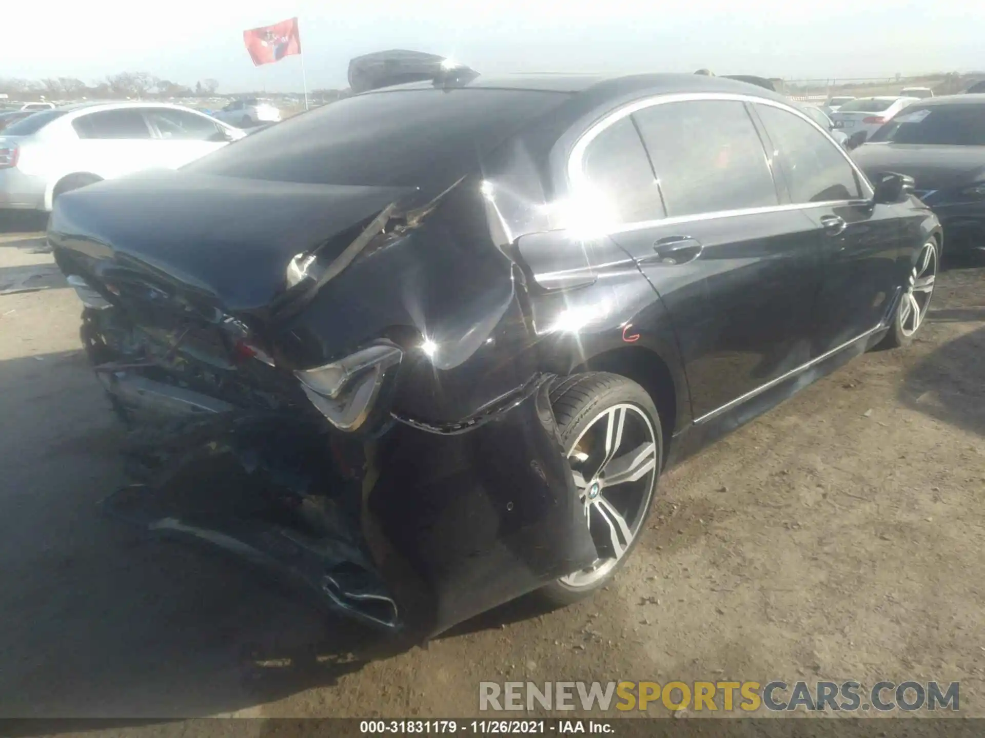 4 Photograph of a damaged car WBA7E2C56KB216409 BMW 7 SERIES 2019