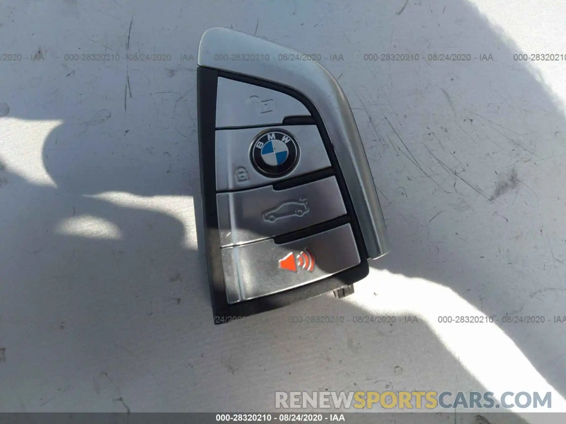 11 Фотография поврежденного автомобиля WBA7E2C56KB216684 BMW 7 SERIES 2019