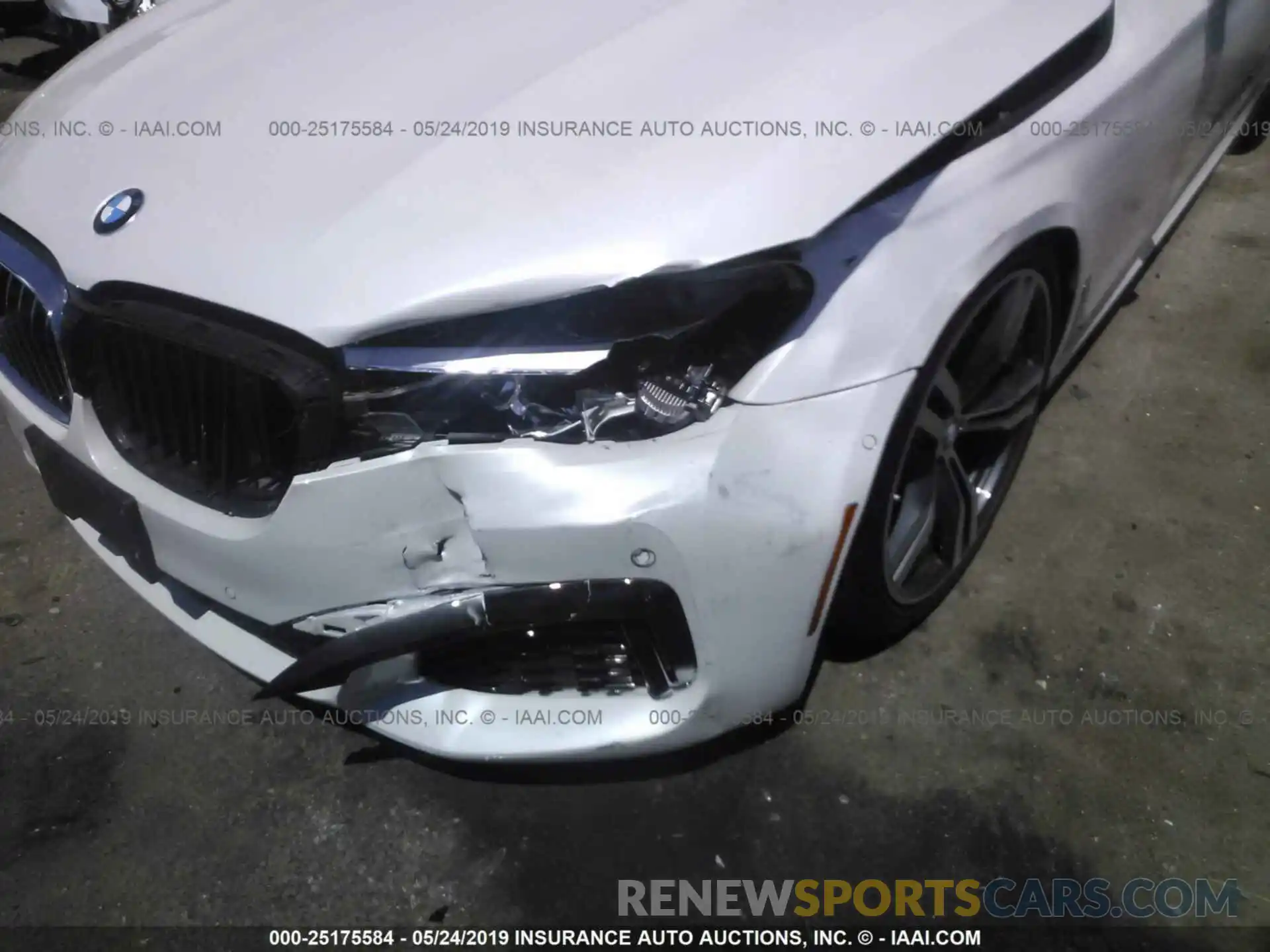 6 Photograph of a damaged car WBA7E2C56KB218452 BMW 7 SERIES 2019