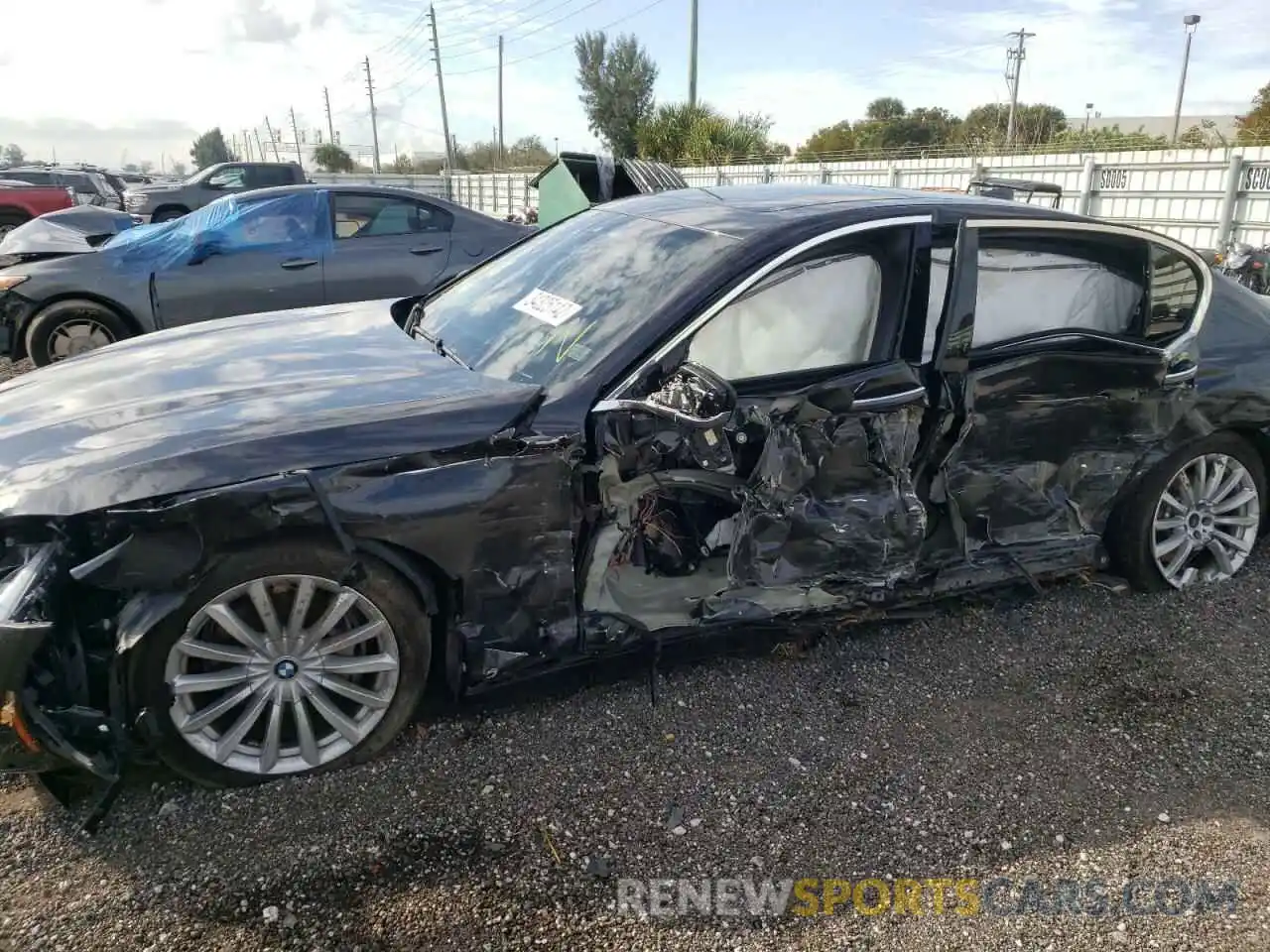 9 Photograph of a damaged car WBA7E2C56KB454616 BMW 7 SERIES 2019