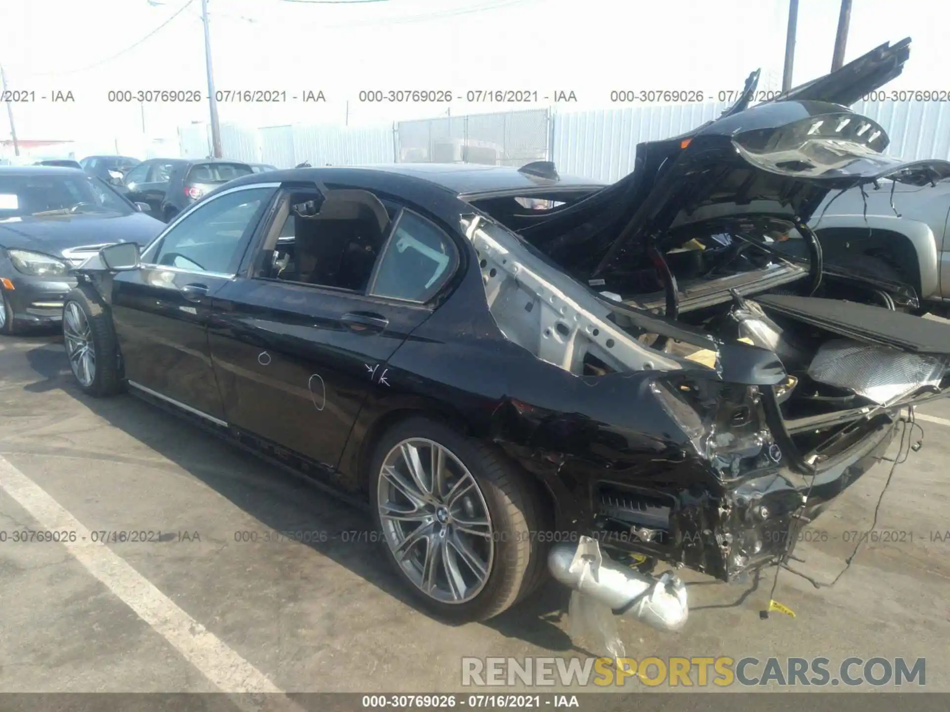 3 Photograph of a damaged car WBA7E2C57KB217942 BMW 7 SERIES 2019