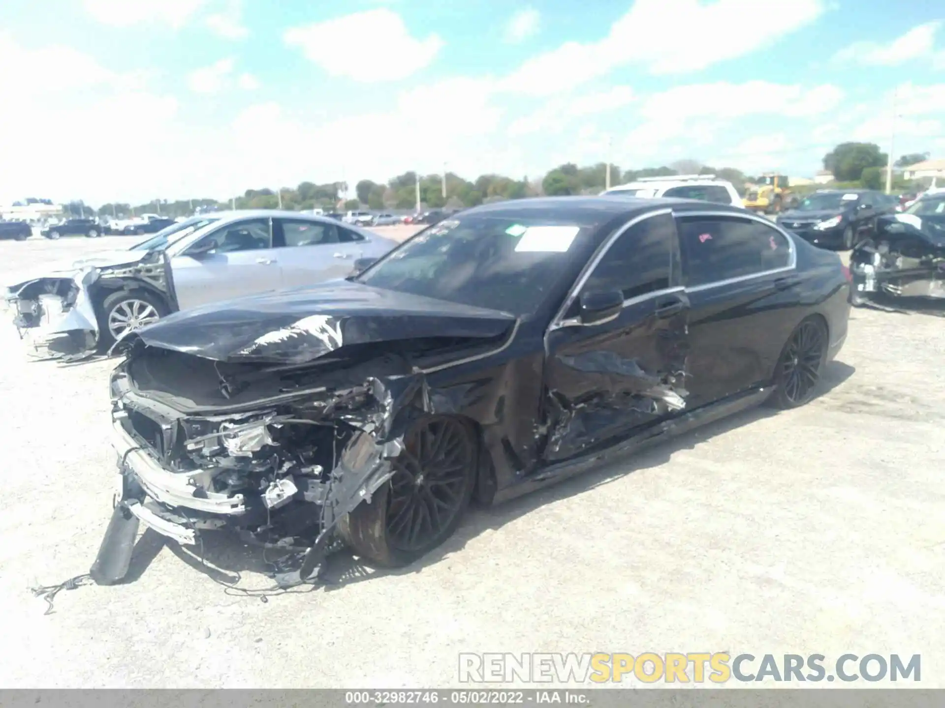 2 Photograph of a damaged car WBA7E2C58KB218145 BMW 7 SERIES 2019