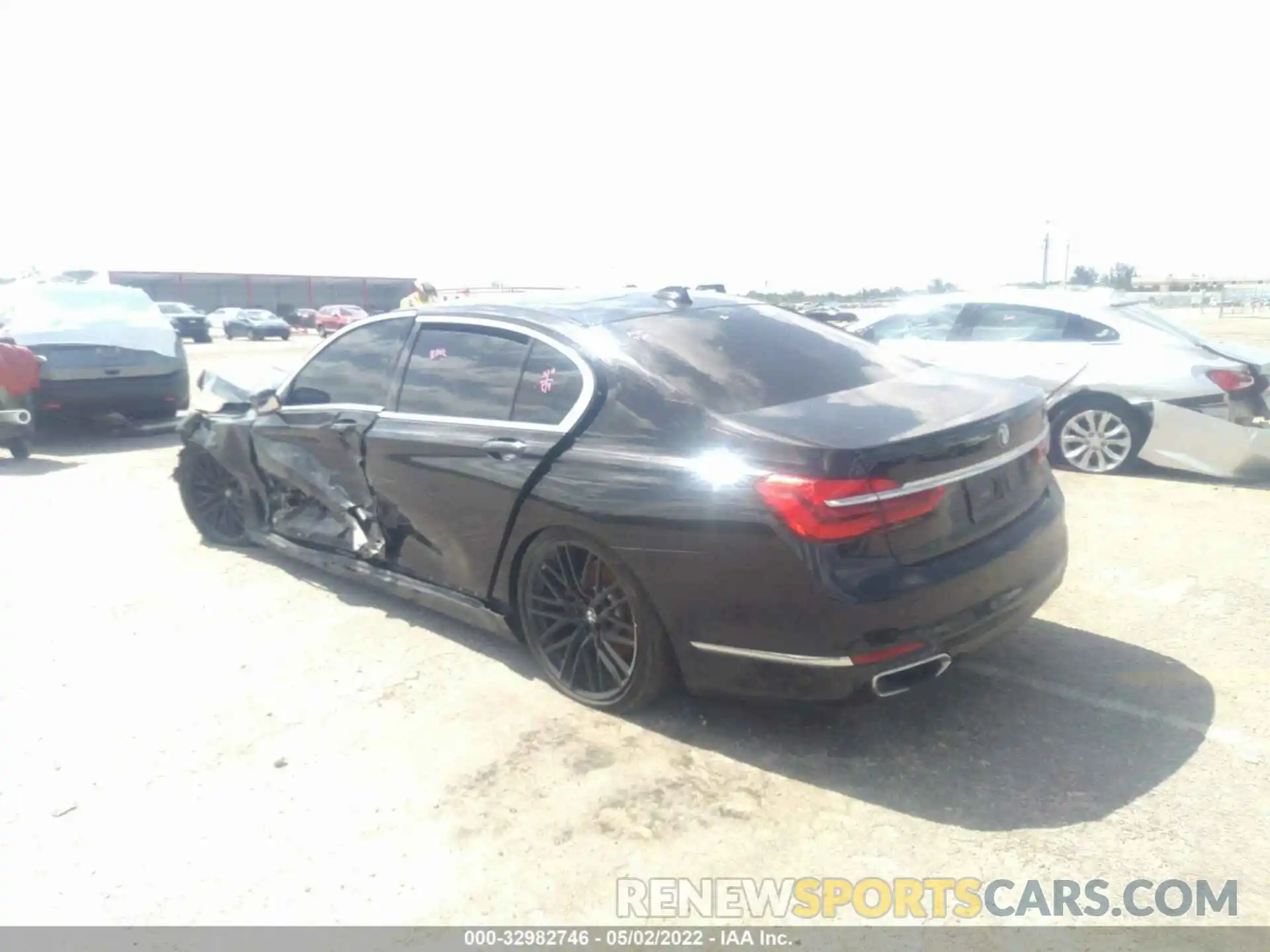 3 Photograph of a damaged car WBA7E2C58KB218145 BMW 7 SERIES 2019