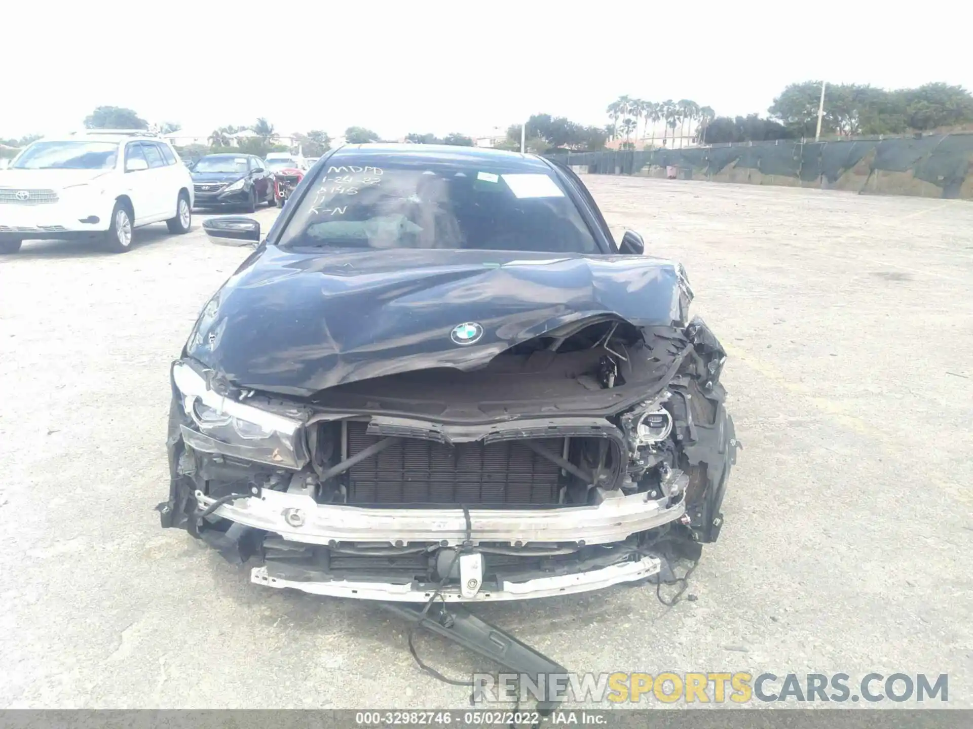 6 Photograph of a damaged car WBA7E2C58KB218145 BMW 7 SERIES 2019