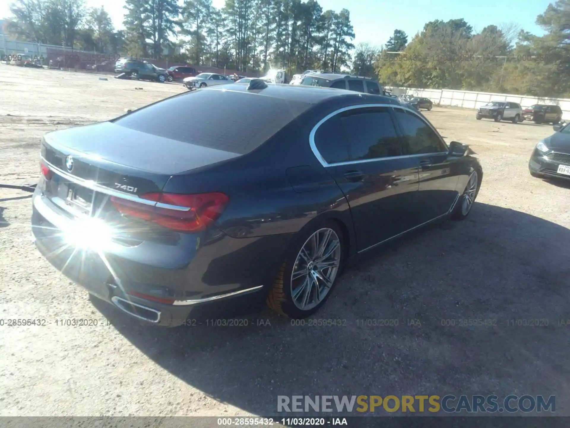 4 Photograph of a damaged car WBA7E2C58KB218601 BMW 7 SERIES 2019