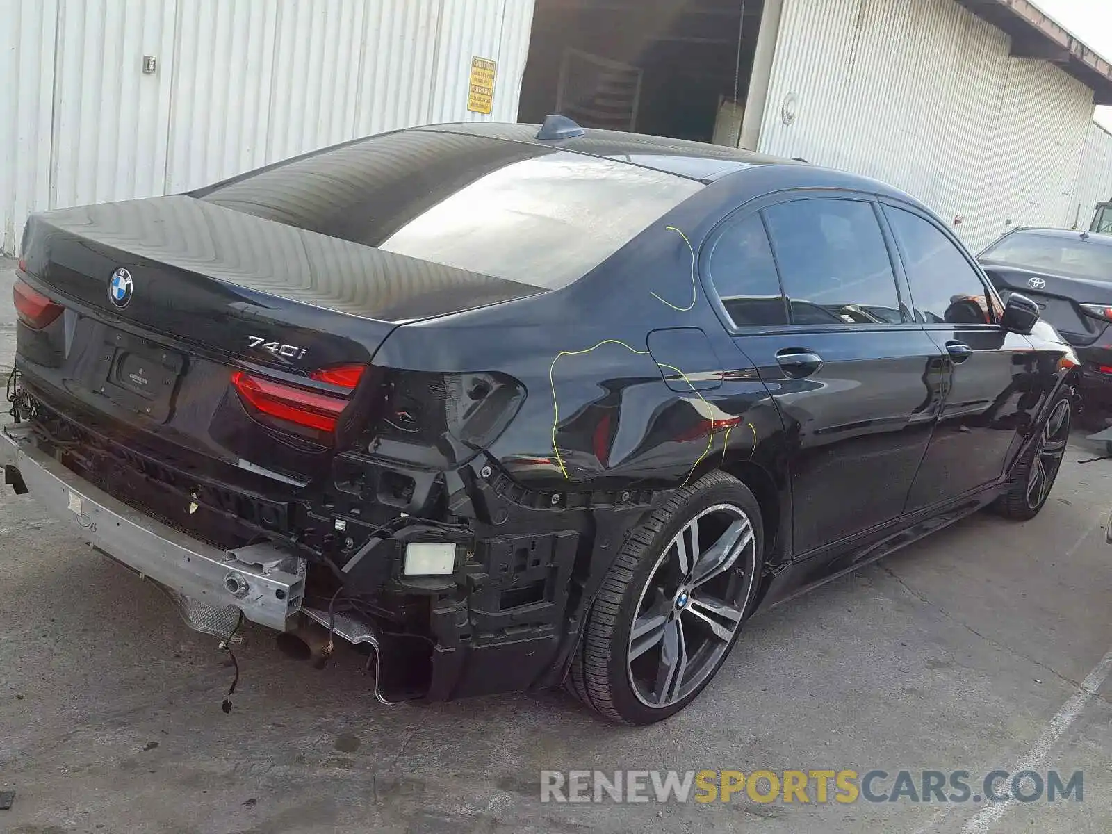 4 Photograph of a damaged car WBA7E2C59KB217120 BMW 7 SERIES 2019