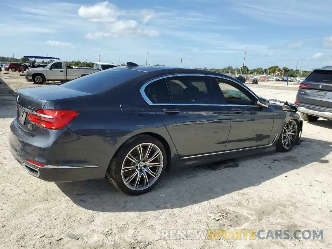 3 Photograph of a damaged car WBA7E2C59KB218431 BMW 7 SERIES 2019