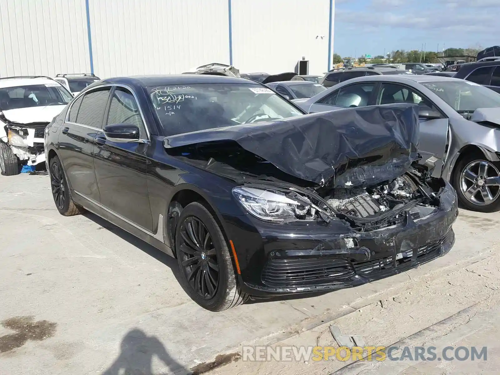 1 Photograph of a damaged car WBA7E2C5XKB218146 BMW 7 SERIES 2019