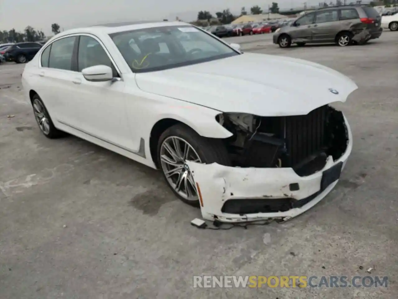 1 Photograph of a damaged car WBA7E2C5XKB454411 BMW 7 SERIES 2019