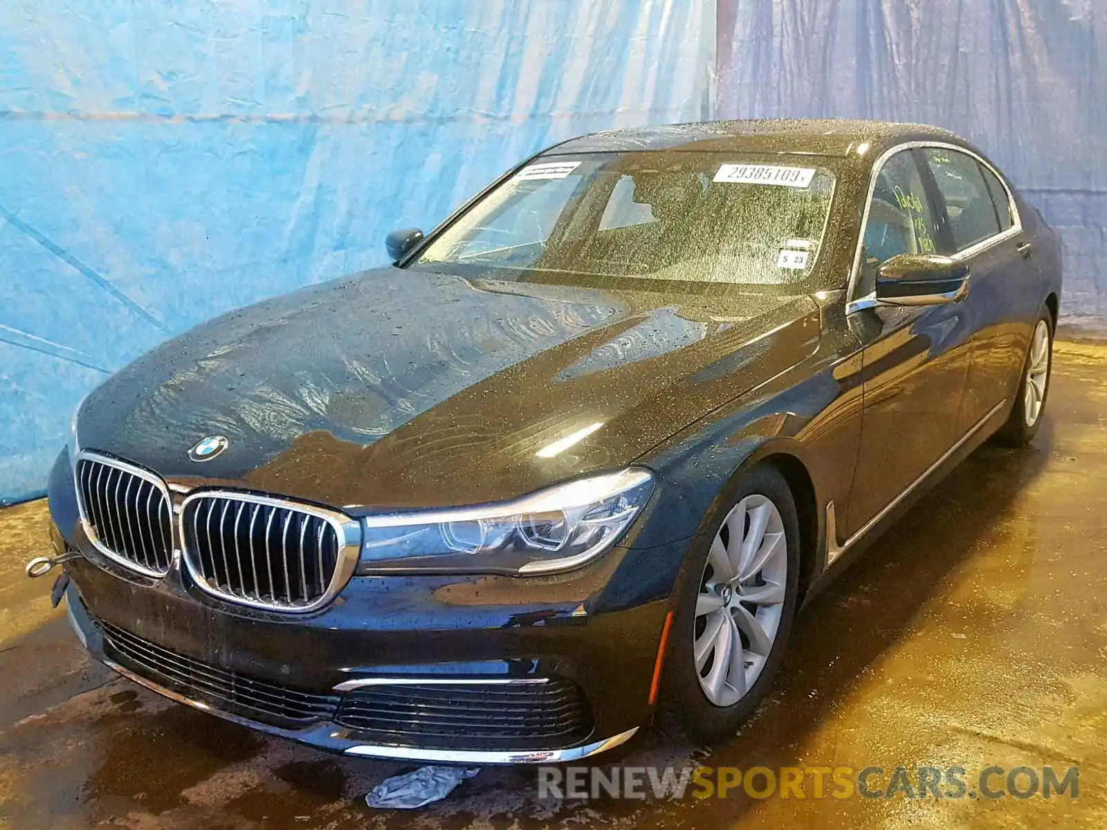 2 Фотография поврежденного автомобиля WBA7E4C51KGV28331 BMW 7 SERIES 2019