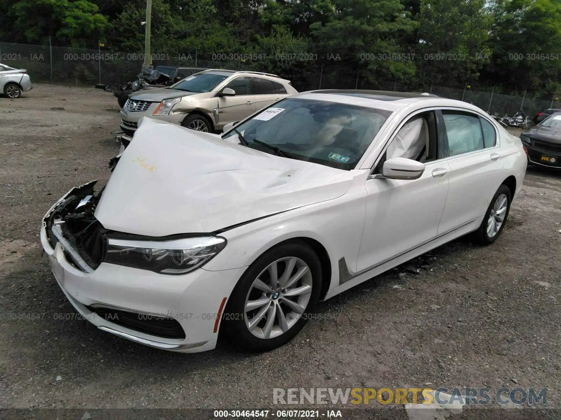 2 Photograph of a damaged car WBA7E4C51KGV28605 BMW 7 SERIES 2019