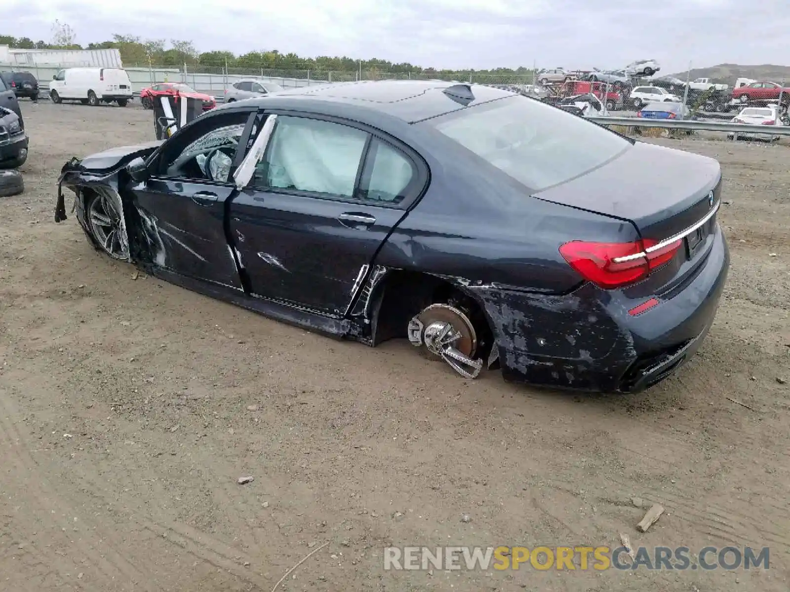 3 Photograph of a damaged car WBA7E4C51KGV70028 BMW 7 SERIES 2019