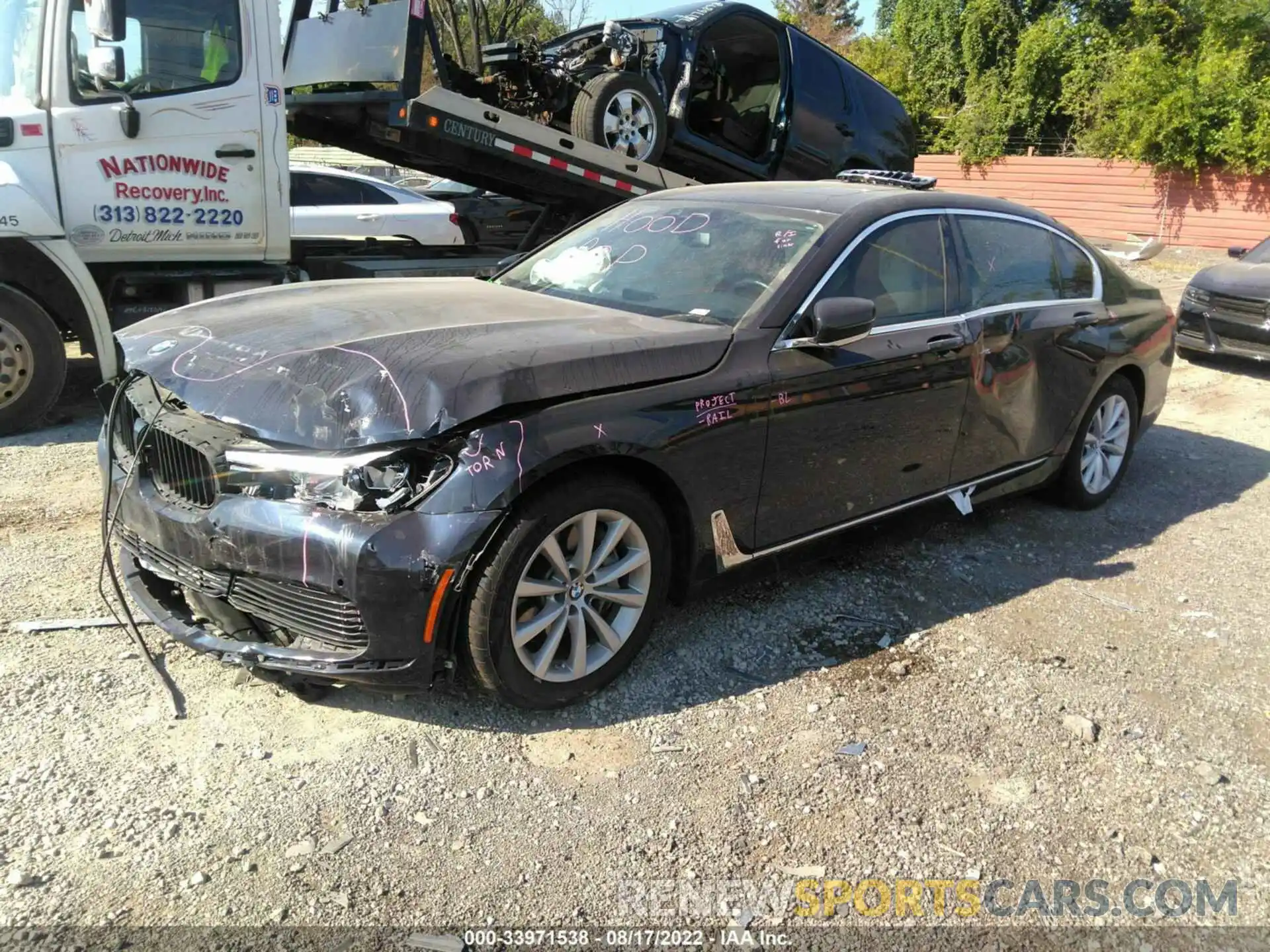 2 Photograph of a damaged car WBA7E4C52KGV28743 BMW 7 SERIES 2019