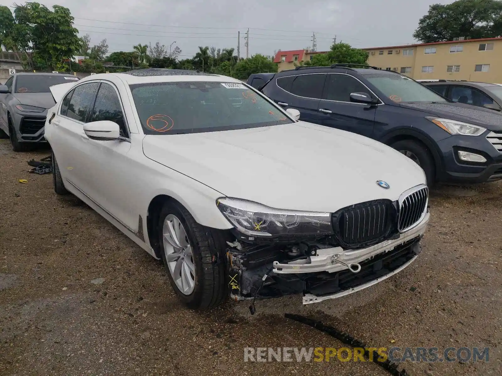 1 Фотография поврежденного автомобиля WBA7E4C53KGV28525 BMW 7 SERIES 2019