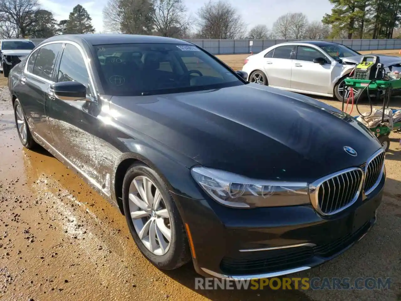 1 Photograph of a damaged car WBA7E4C54KGV28601 BMW 7 SERIES 2019