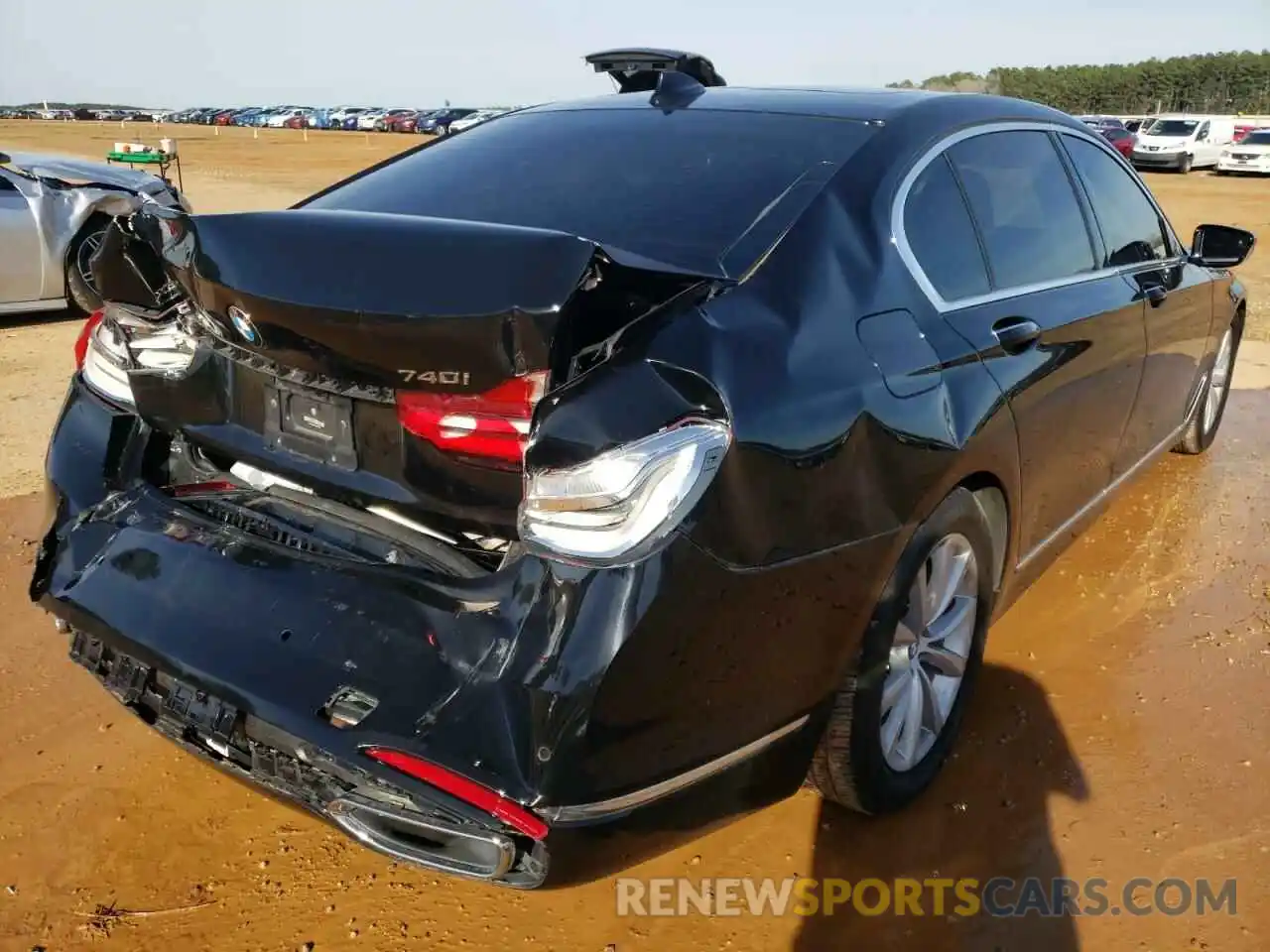 4 Photograph of a damaged car WBA7E4C54KGV28601 BMW 7 SERIES 2019