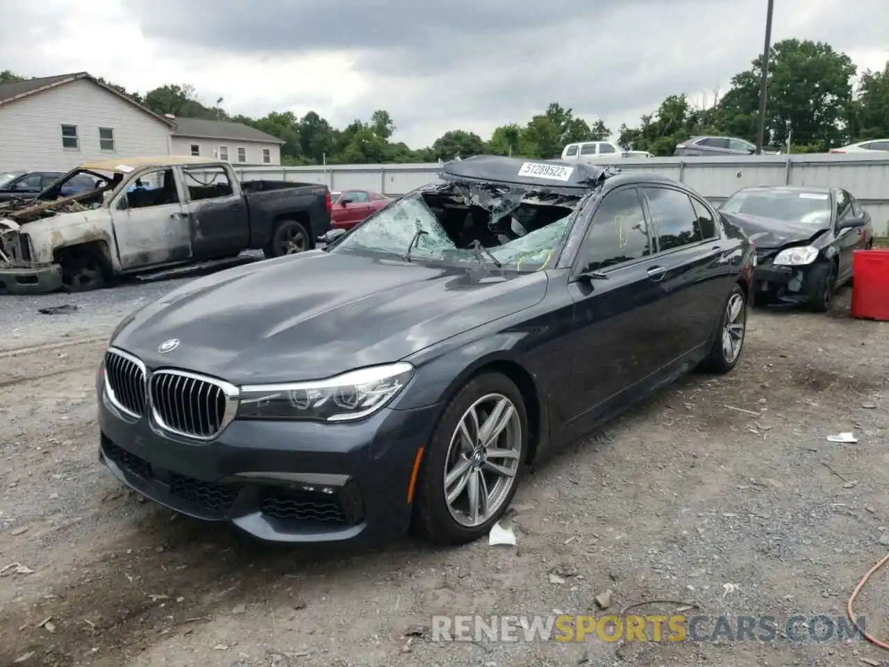 2 Photograph of a damaged car WBA7E4C55KGV70050 BMW 7 SERIES 2019