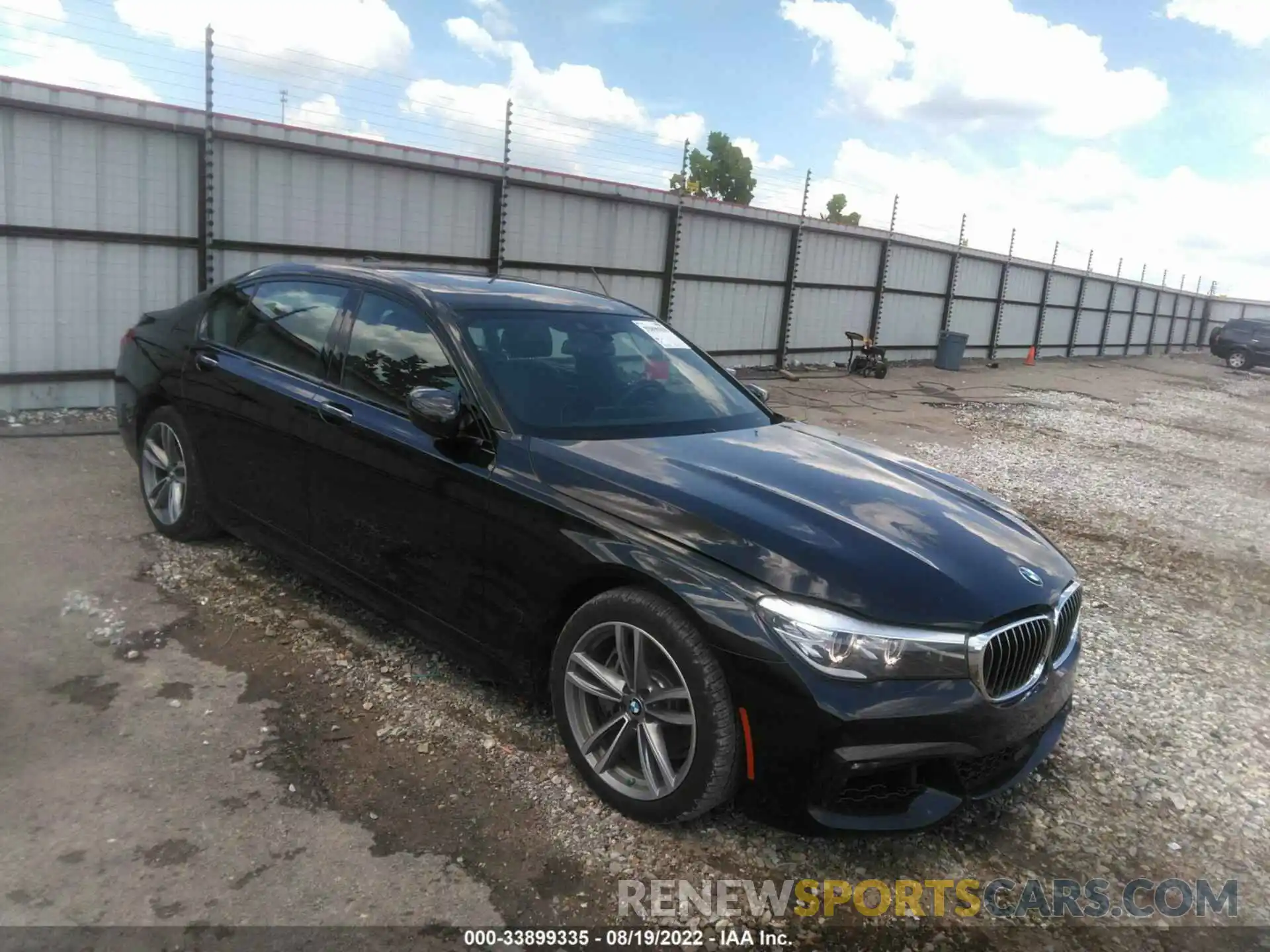 1 Photograph of a damaged car WBA7E4C55KGV70159 BMW 7 SERIES 2019