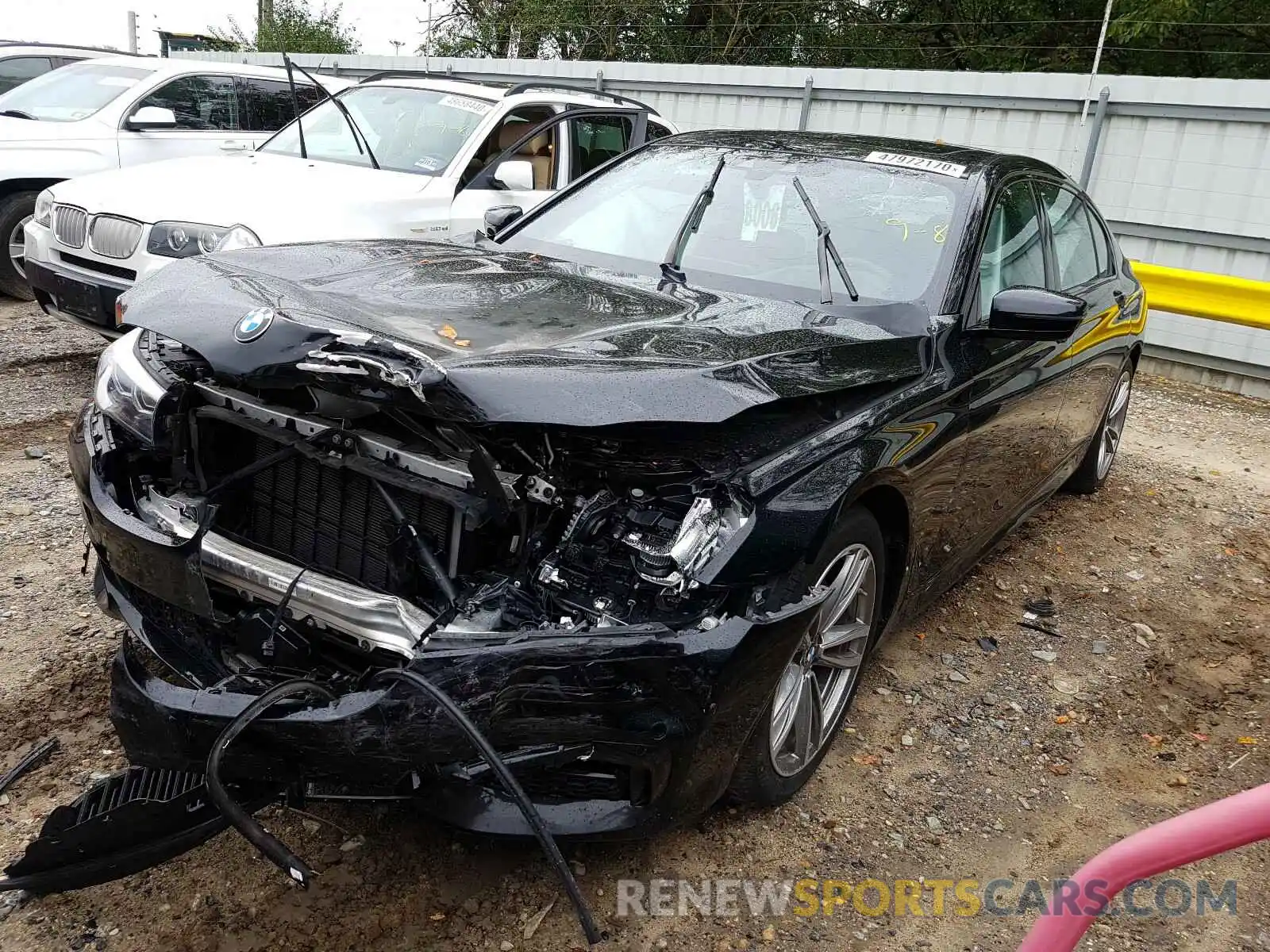 2 Photograph of a damaged car WBA7E4C56KGV69943 BMW 7 SERIES 2019