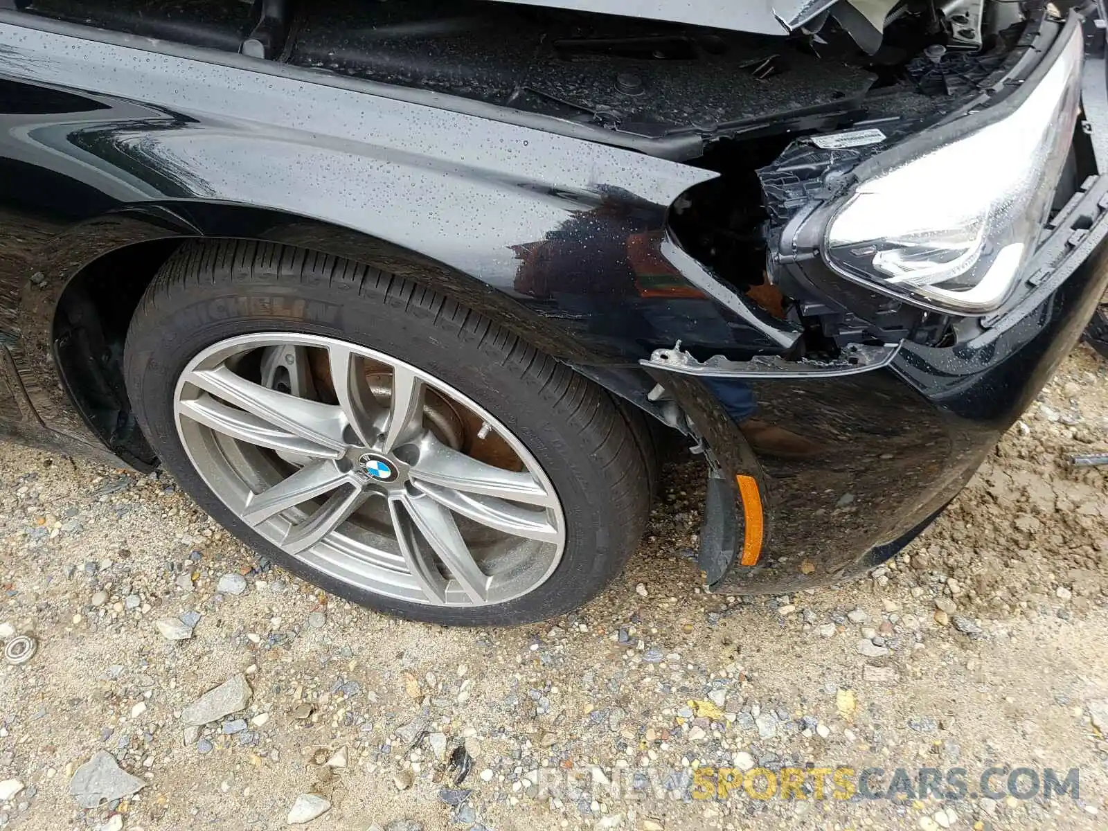 9 Photograph of a damaged car WBA7E4C56KGV69943 BMW 7 SERIES 2019