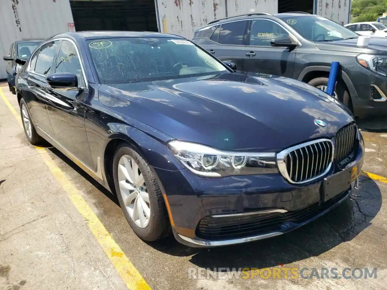 1 Photograph of a damaged car WBA7E4C57KGV28267 BMW 7 SERIES 2019