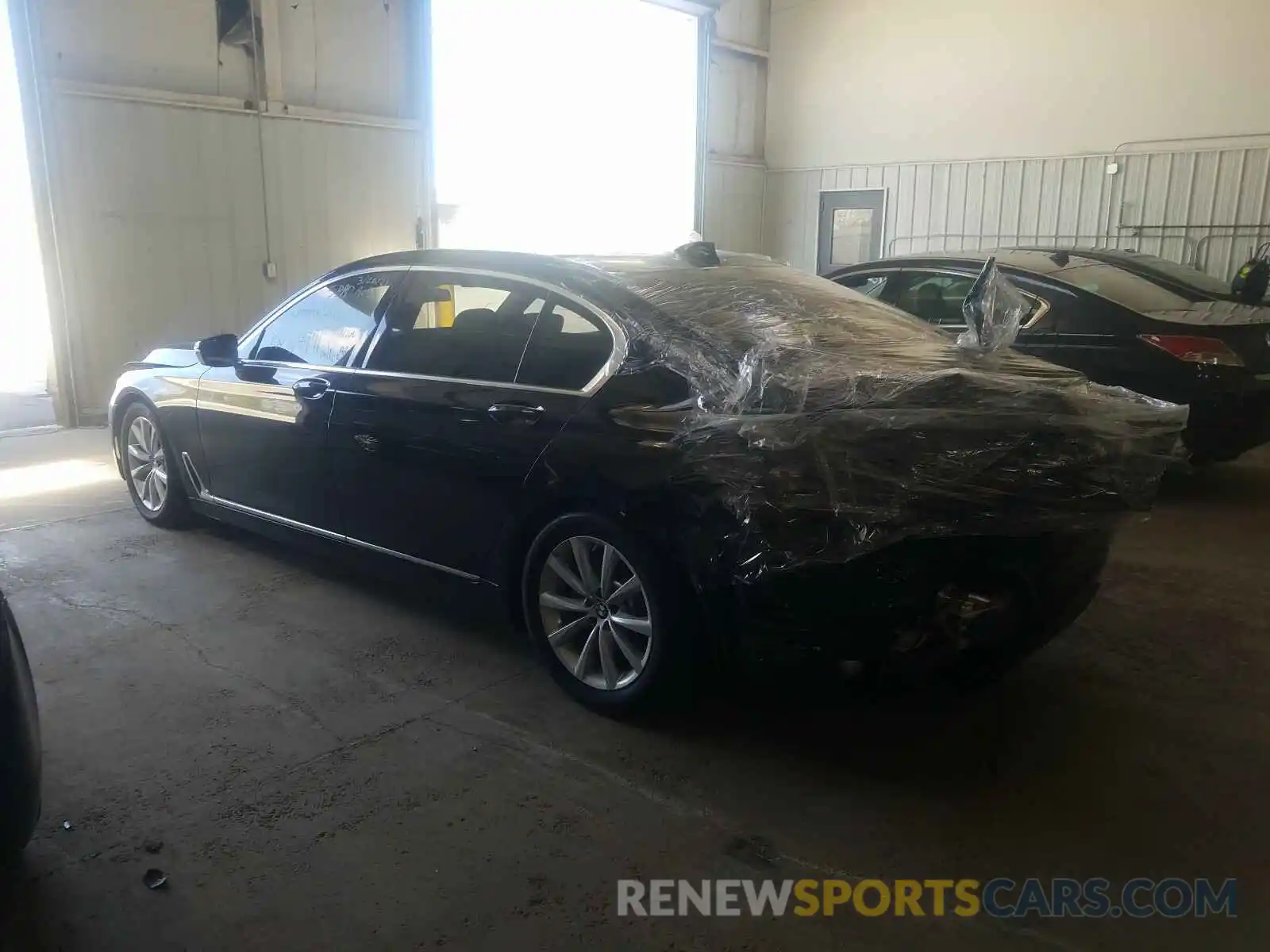 3 Photograph of a damaged car WBA7E4C57KGV28432 BMW 7 SERIES 2019