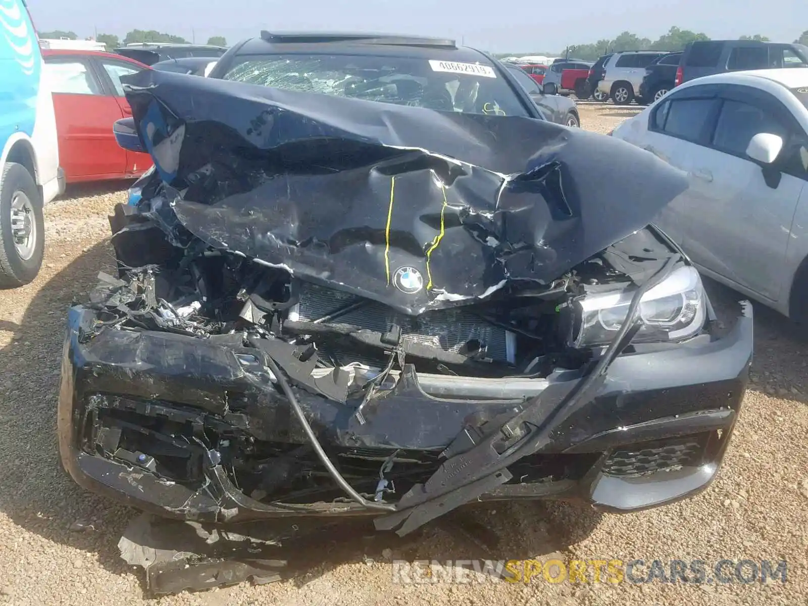 7 Photograph of a damaged car WBA7E4C58KGV28259 BMW 7 SERIES 2019