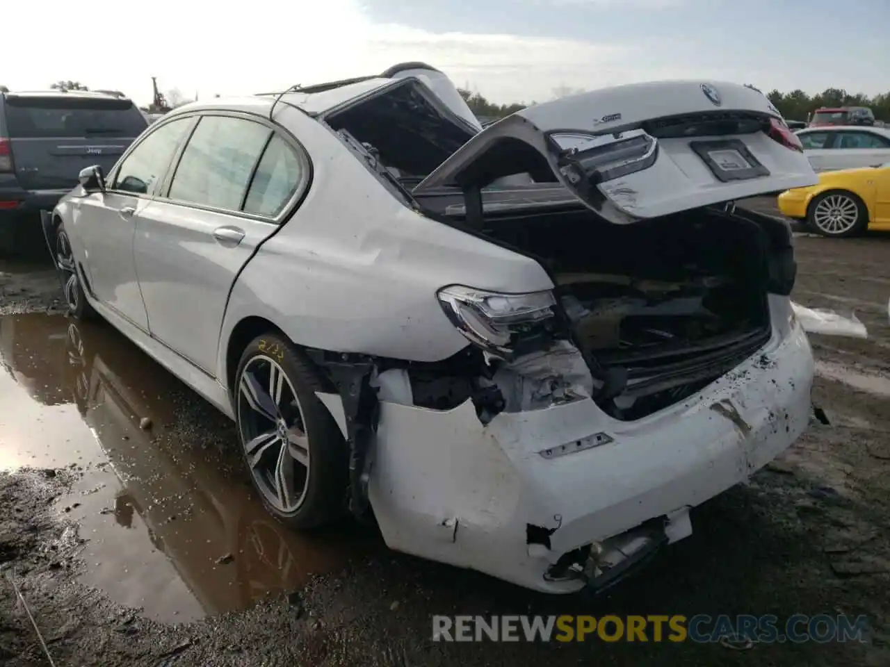 3 Photograph of a damaged car WBA7E4C59KGV70410 BMW 7 SERIES 2019