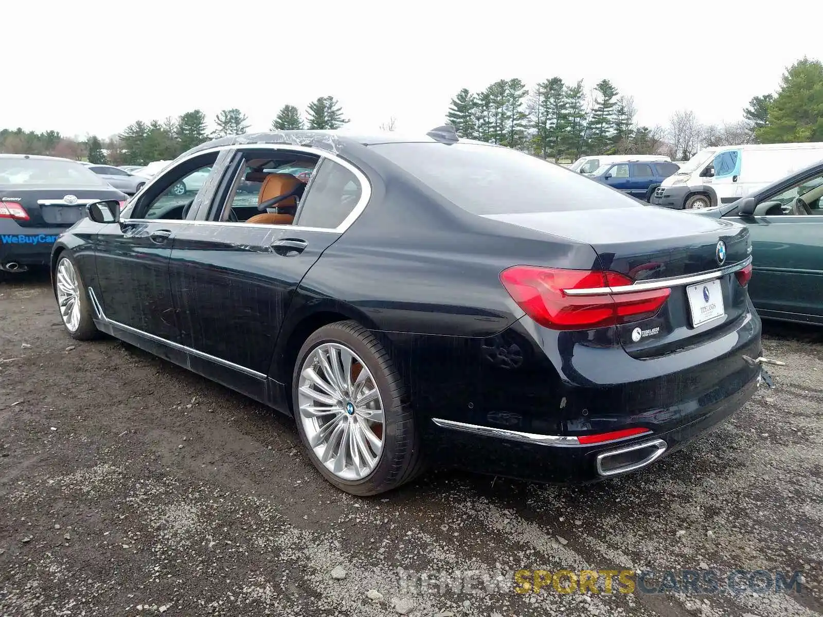 3 Фотография поврежденного автомобиля WBA7F0C50KGM24466 BMW 7 SERIES 2019