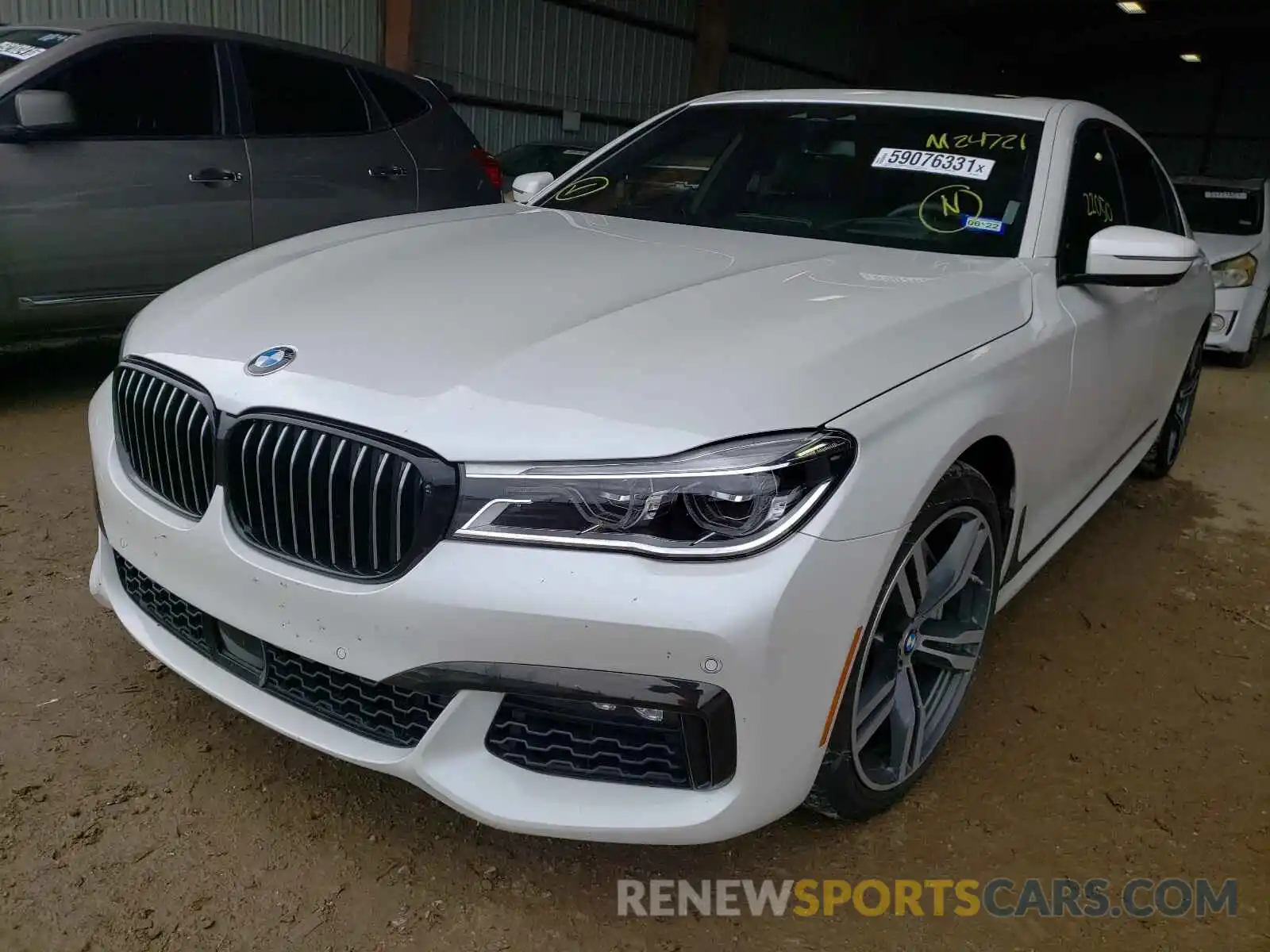 2 Photograph of a damaged car WBA7F0C51KGM24721 BMW 7 SERIES 2019