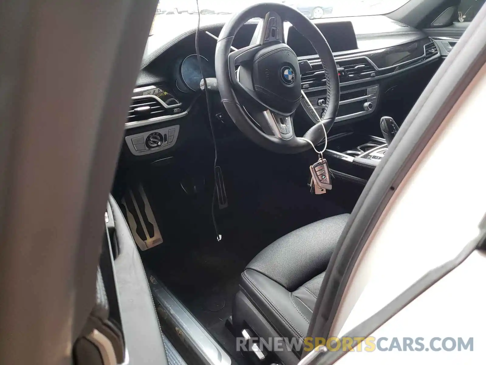 9 Photograph of a damaged car WBA7F0C51KGM24721 BMW 7 SERIES 2019