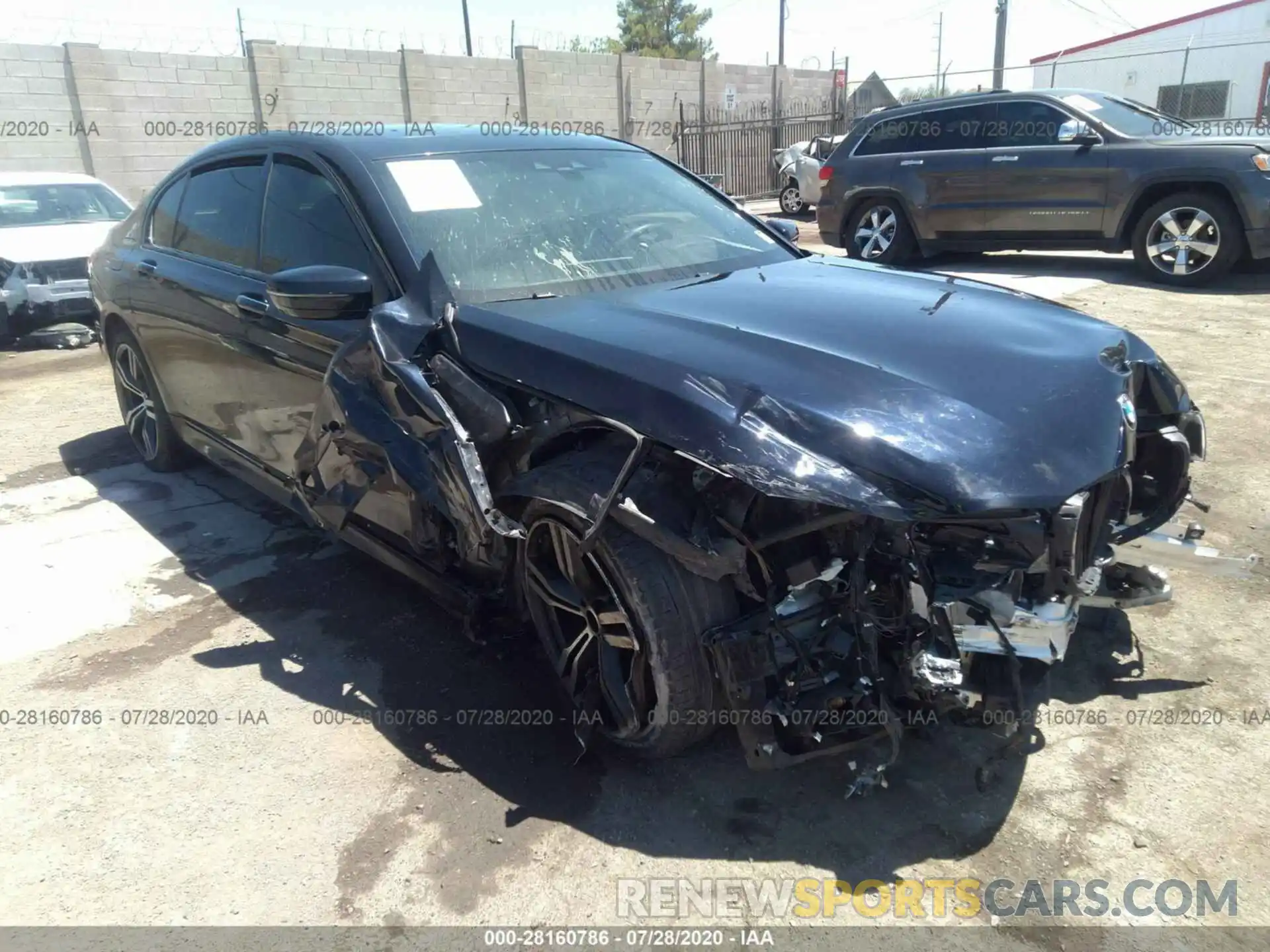 1 Photograph of a damaged car WBA7F0C51KGM25125 BMW 7 SERIES 2019