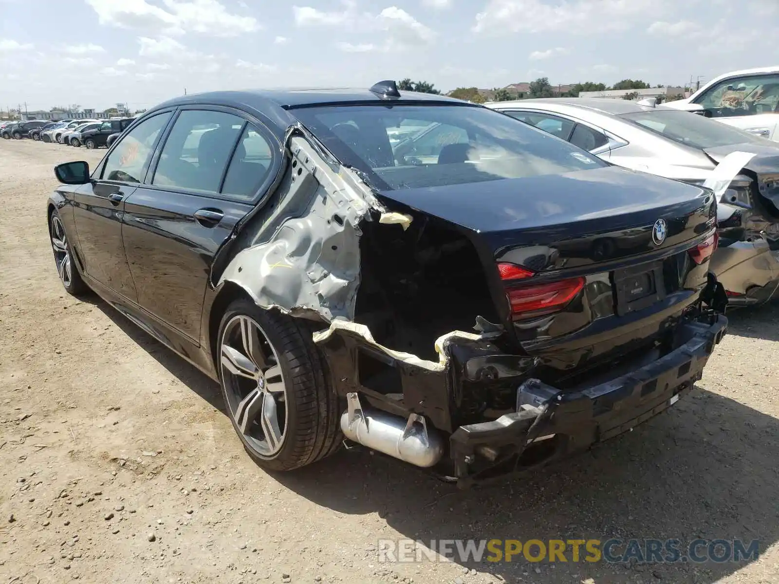 3 Photograph of a damaged car WBA7F0C52KGM25389 BMW 7 SERIES 2019