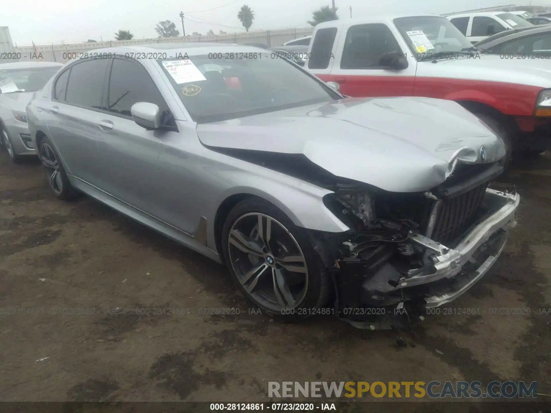 1 Photograph of a damaged car WBA7F0C52KGM25554 BMW 7 SERIES 2019