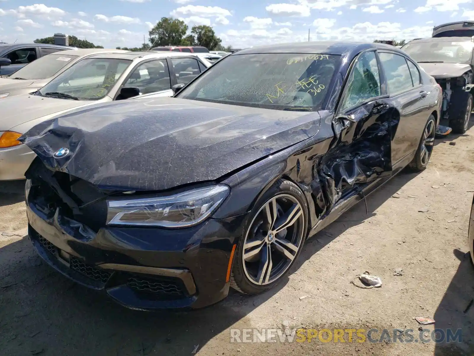 2 Photograph of a damaged car WBA7F0C53KGM25000 BMW 7 SERIES 2019