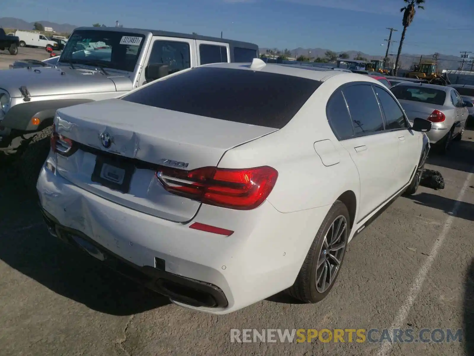 4 Photograph of a damaged car WBA7F0C54KGM24387 BMW 7 SERIES 2019