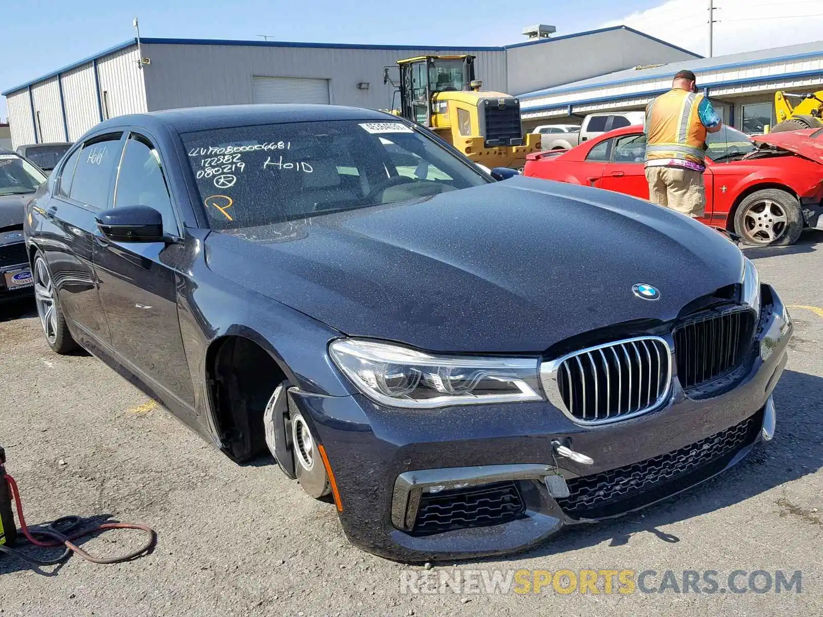 1 Photograph of a damaged car WBA7F0C54KGM25720 BMW 7 SERIES 2019