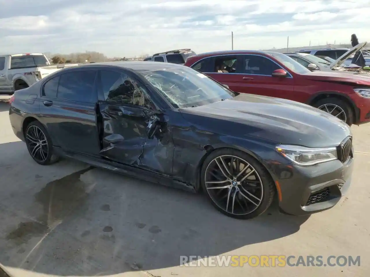 4 Фотография поврежденного автомобиля WBA7F0C55KGM25709 BMW 7 SERIES 2019