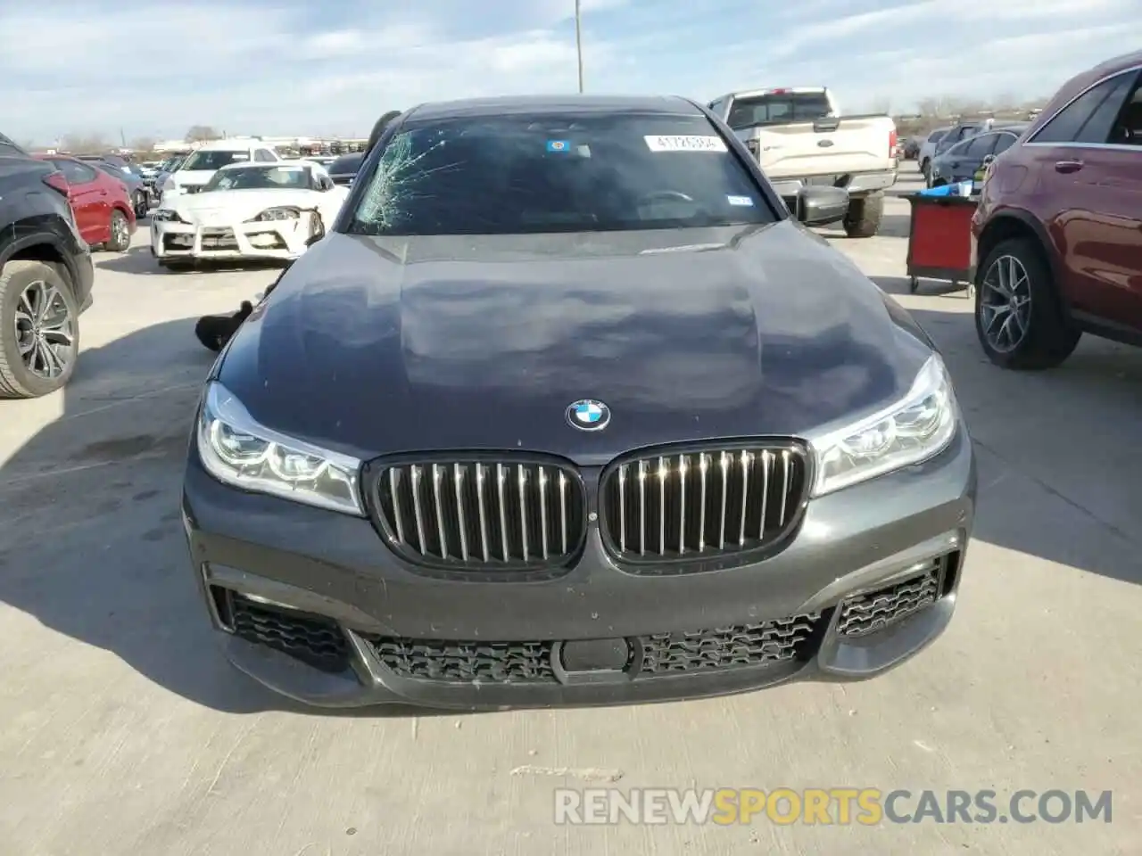 5 Photograph of a damaged car WBA7F0C55KGM25709 BMW 7 SERIES 2019