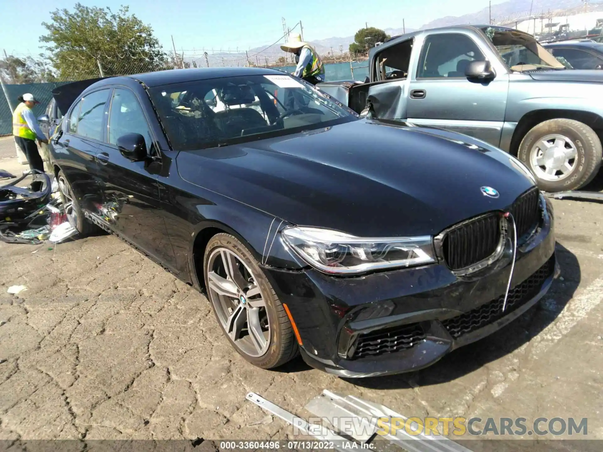 1 Photograph of a damaged car WBA7F0C55KGM25760 BMW 7 SERIES 2019