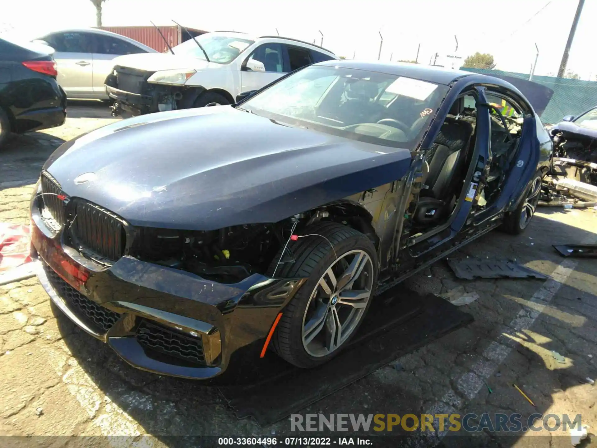 2 Photograph of a damaged car WBA7F0C55KGM25760 BMW 7 SERIES 2019